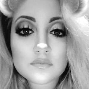 Meet your Posher, Amyy